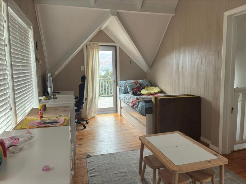 3 Bedroom Property for Sale in Glencairn Heights Western Cape